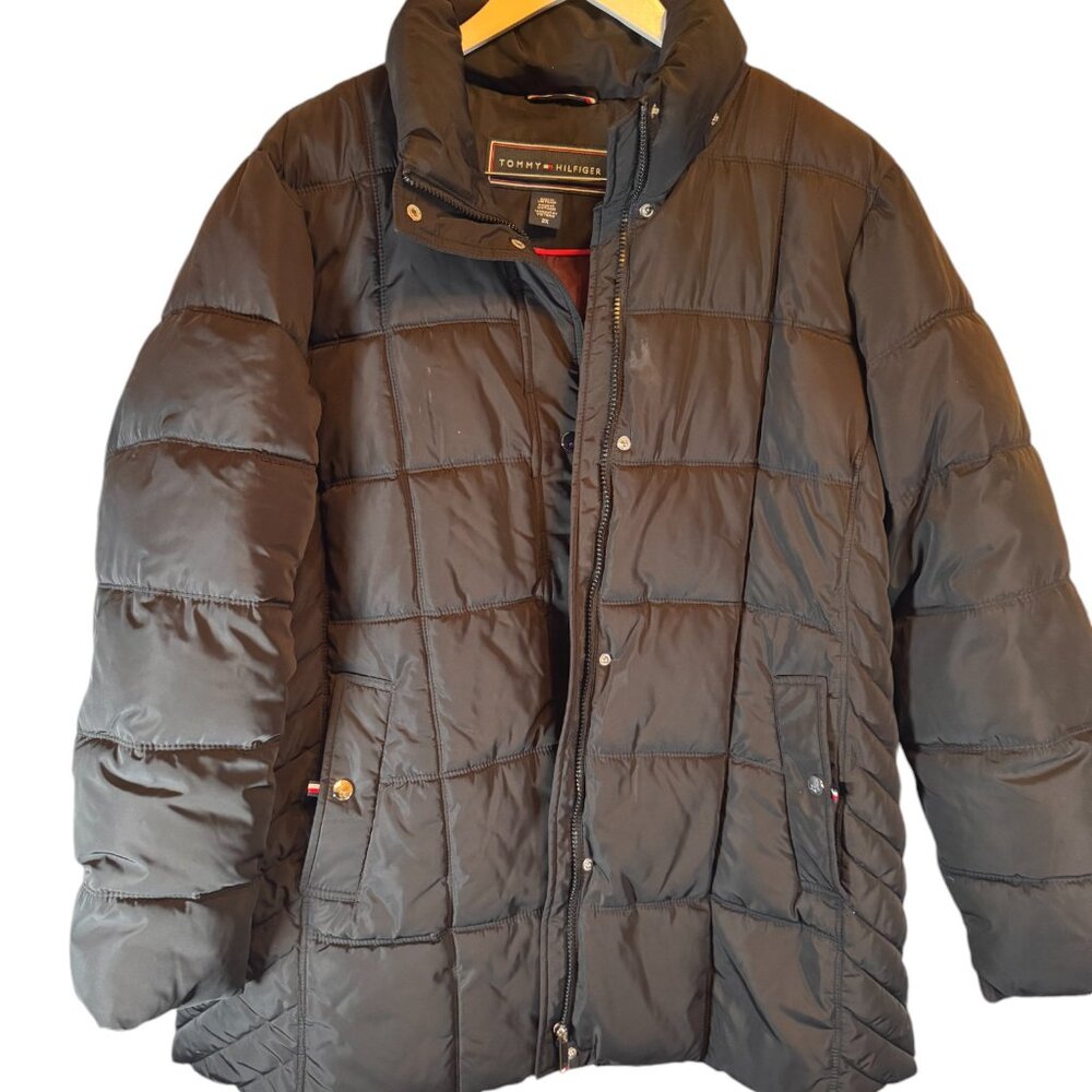 Tommy Hilfiger Black Jacket 2XL - Stylish & Comfortable! (Women)
